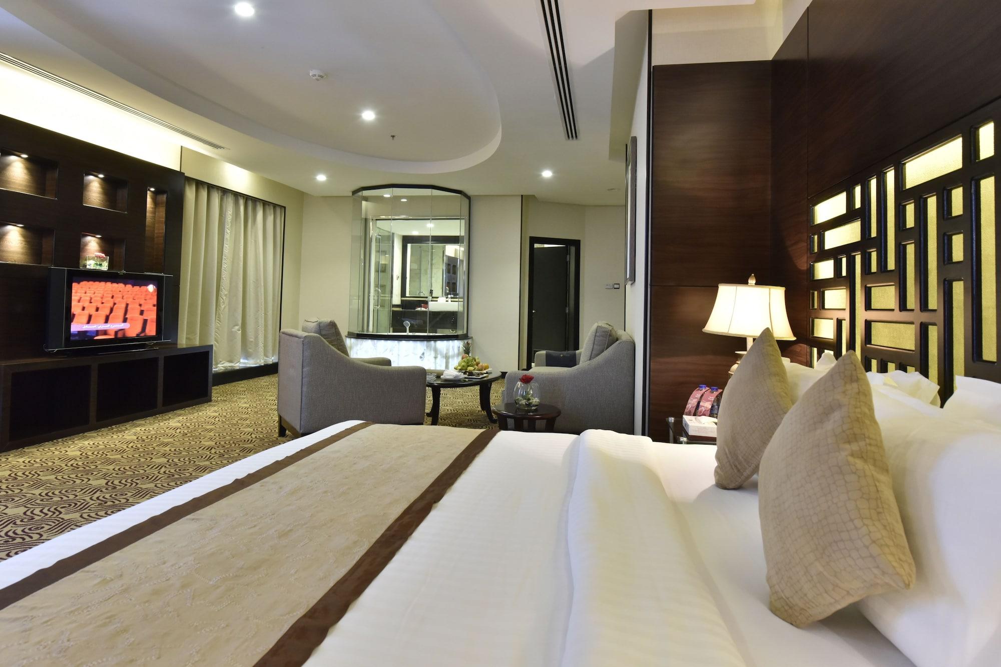 Awaliv International Hotel Ta'if Eksteriør billede Suite