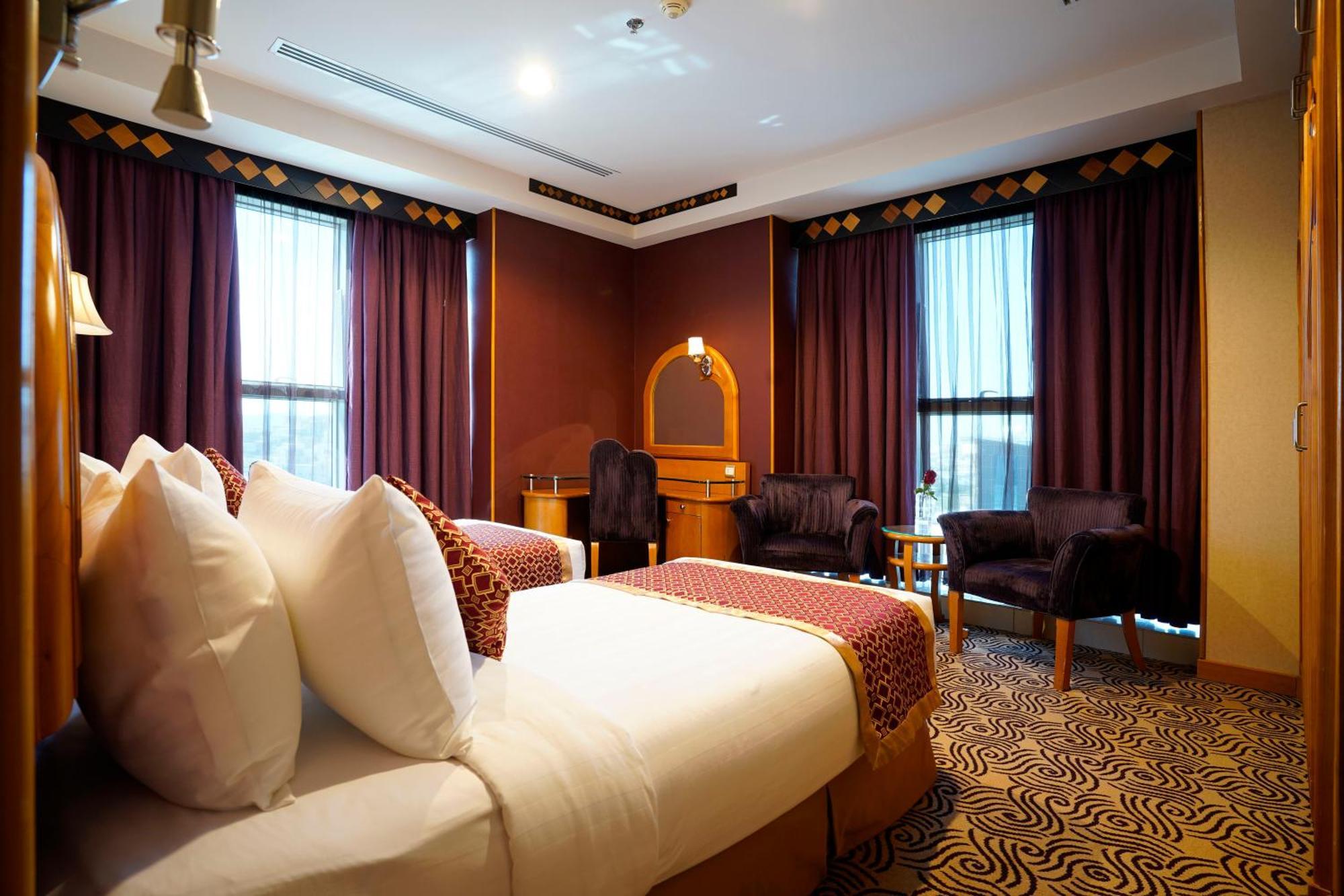 Awaliv International Hotel Ta'if Værelse billede A room at the hotel