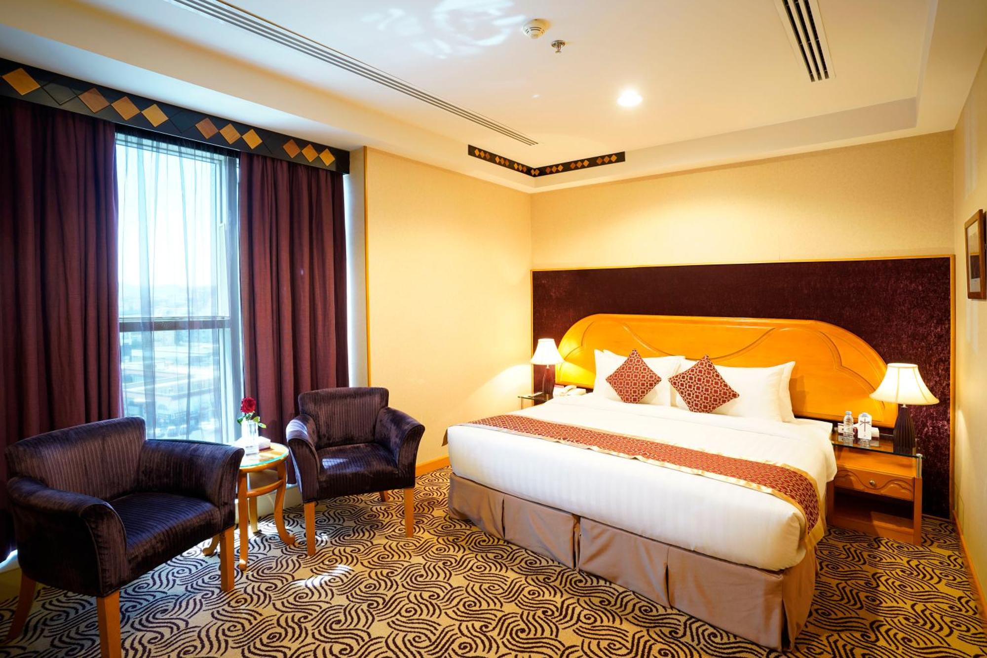 Awaliv International Hotel Ta'if Værelse billede A room at the hotel