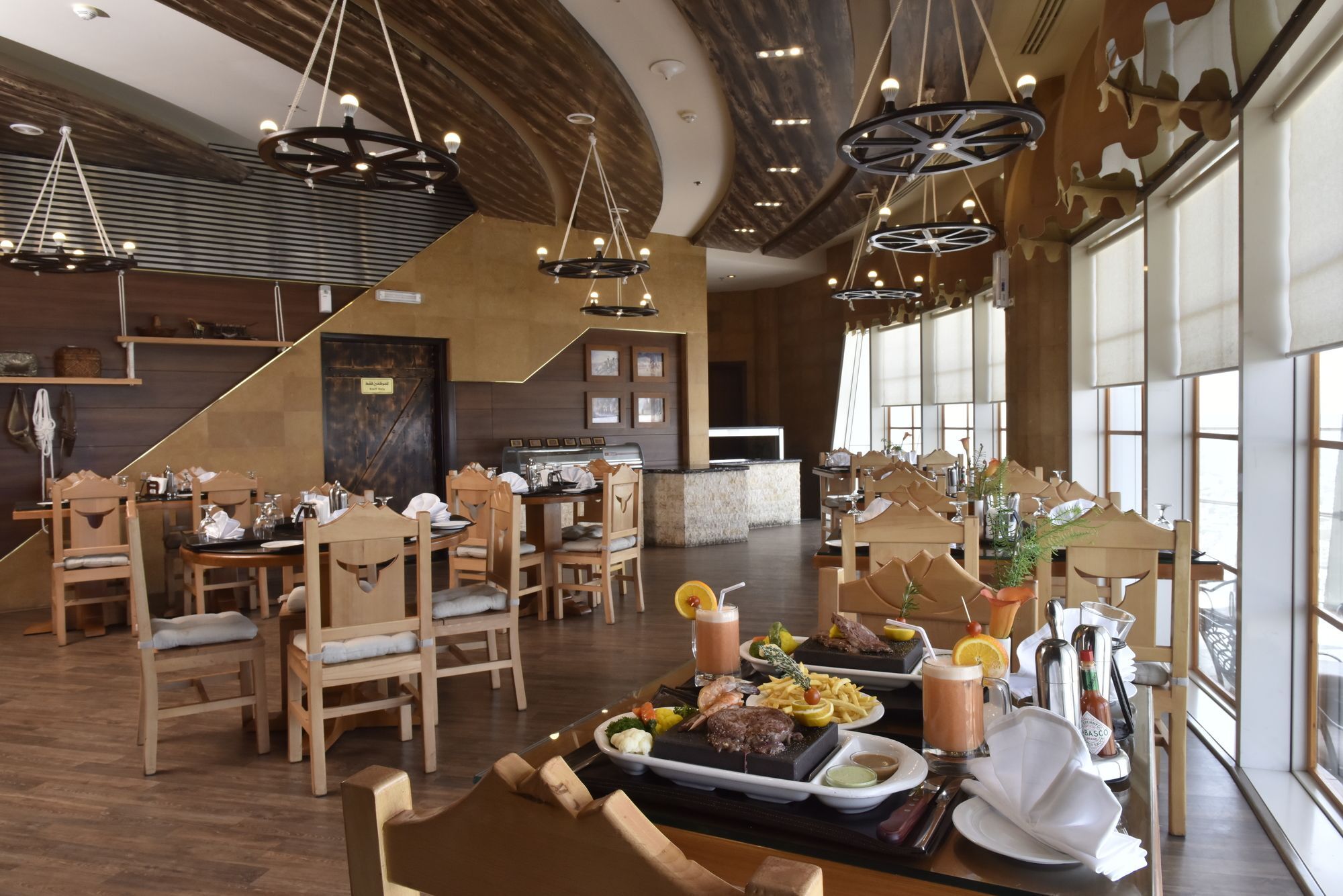 Awaliv International Hotel Ta'if Eksteriør billede The restaurant