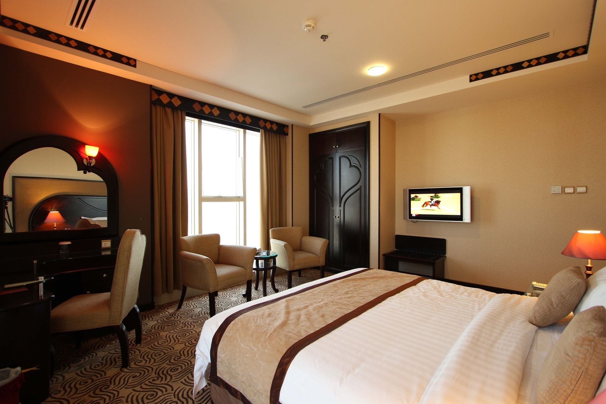 Awaliv International Hotel Ta'if Eksteriør billede A room at the hotel